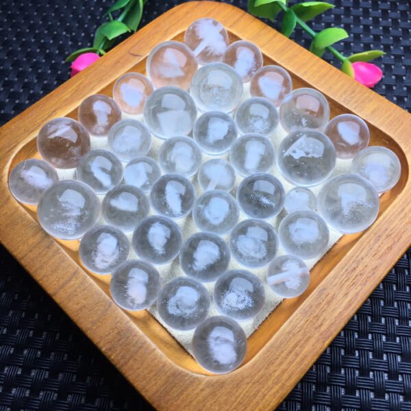 White crystal ball size 10~15mm