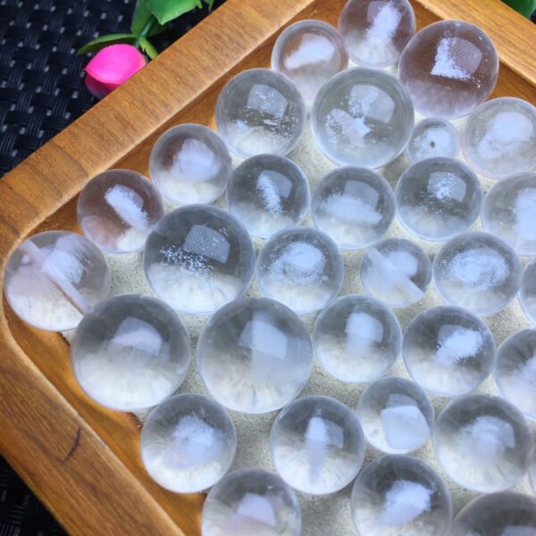 White crystal ball size 10~15mm