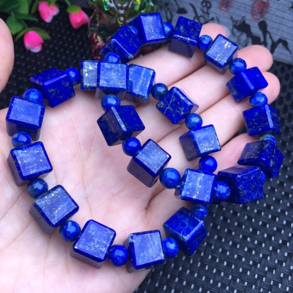 wsxc1689007155890_1 Lapis sugar cube bracelet