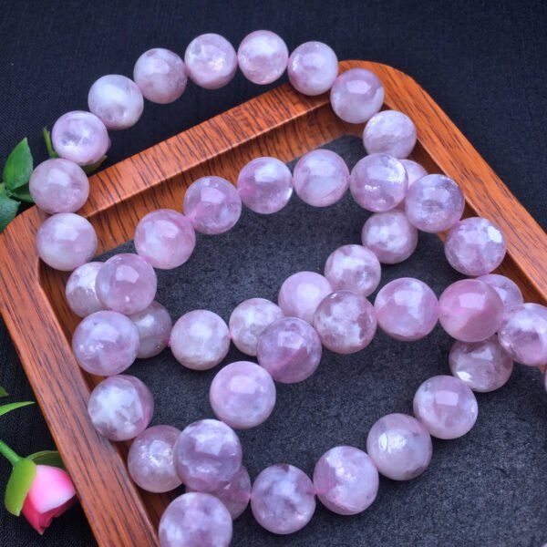 Powder lithium mica single loop bracelet 💕 Specification 10-12mm ✨2610215638