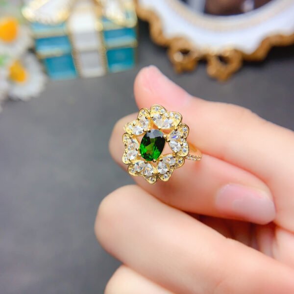 Natural diopside ring, main stone size 5 * 7mm2610130264