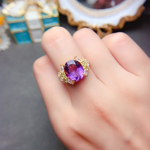 Natural Brazilian amethyst ring, main stone size 10 * 12mm2810140156
