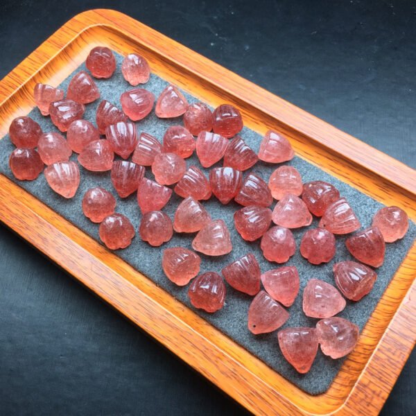 Strawberry crystal lotus seed small piece 💕 Specification 12mm ✨ 2910006.5124