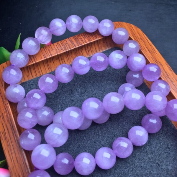 Purple Lithium Glow Single Loop Bracelet 💕 Specification 9-11mm ✨0211149568