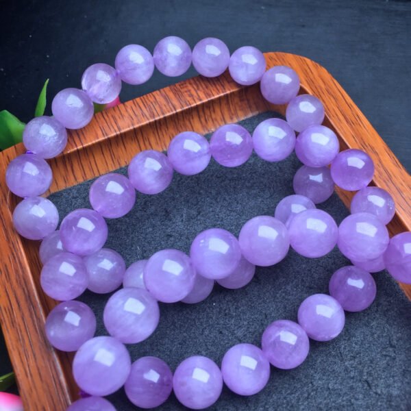 Purple Lithium Glow Single Loop Bracelet 💕 Specification 9-11mm ✨0211149568
