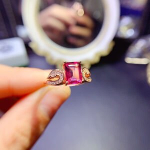 Super beautiful natural powder topaz ring with a square face of 6 * 8mm0211110148