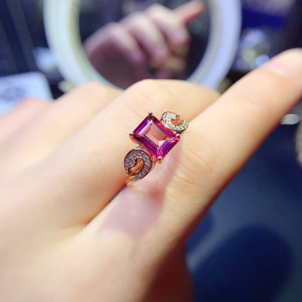 Super beautiful natural powder topaz ring with a square face of 6 * 8mm0211110148
