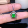 Pure natural Colombian emerald pendant, with a main stone size of 5 * 7mm1115450199
