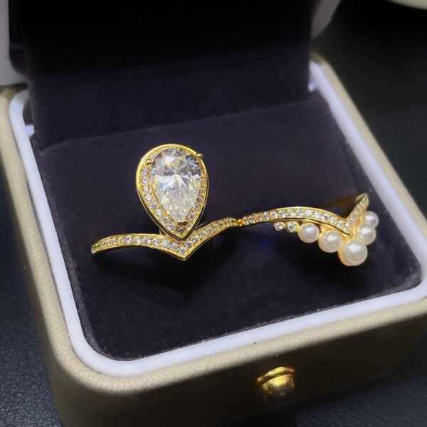 Classic Mosan Diamond Ring, Main Stone 1 Carat, 6 × 9mm1117180599